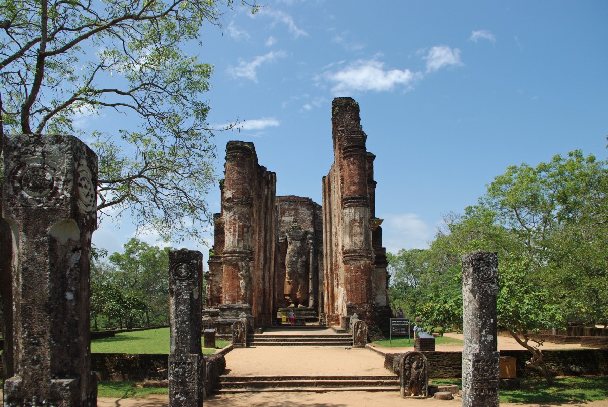 03940 0395 Polonnaruwa